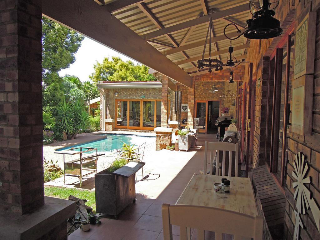 Pumpkin Tree Guesthouse Middelburg  Bagian luar foto